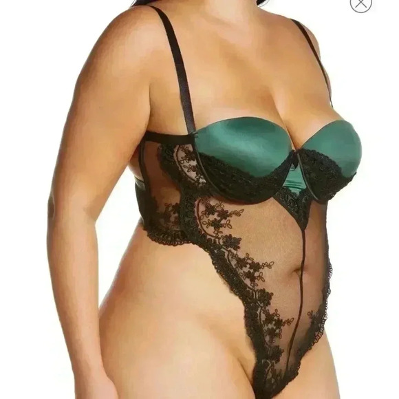 Intimwear - Picture 5 of 11